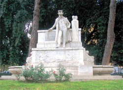 La statua dedicata a Giuseppe Gioacchino Belli, Roma