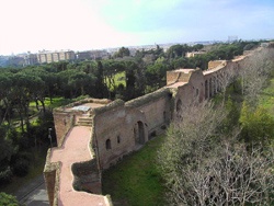 Le mura aureliane tra Porta San Sebastiano e Porta Ardeatina, Roma